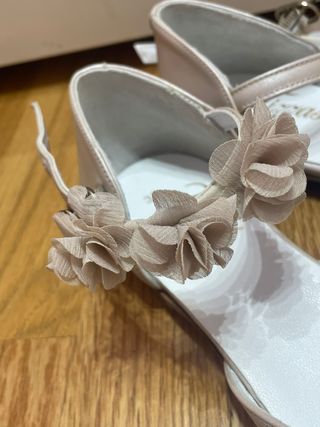 Zapatos nuevos Tizzas - El corte Ingles - Talla 35