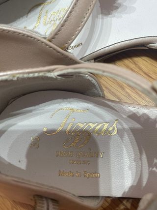 Zapatos nuevos Tizzas - El corte Ingles - Talla 35