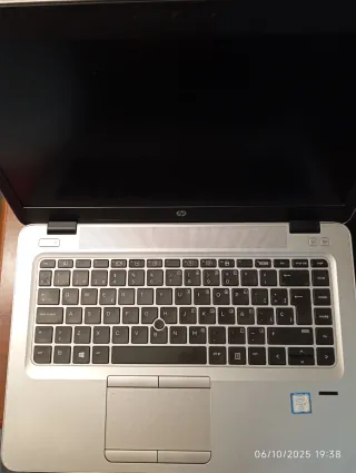 Ordenador portátil HP Plata y Negro