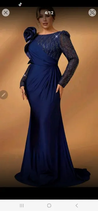 Vestido de fiesta azul