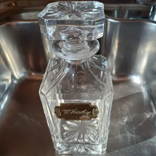 Decantador de cristal vintage Whisky