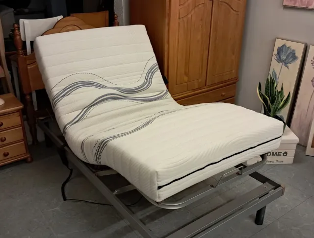 Somier articulado motor + Colchón de làtex. NUEVO 