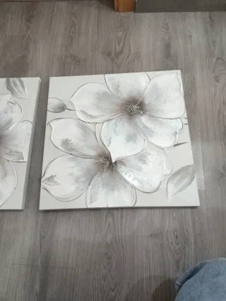 Par Cuadros Florales Blancos
