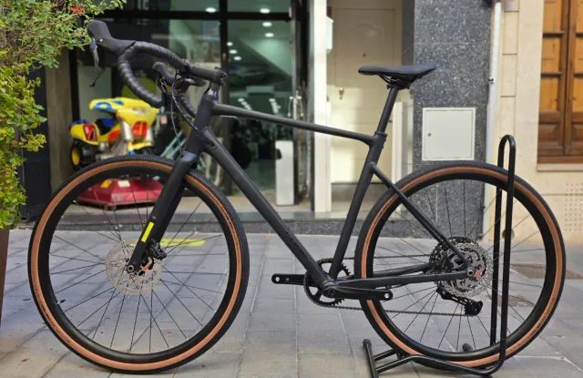 OFERTA! CUBE NUROAD PRO GRAVEL NUEVA 2025 Talla 56