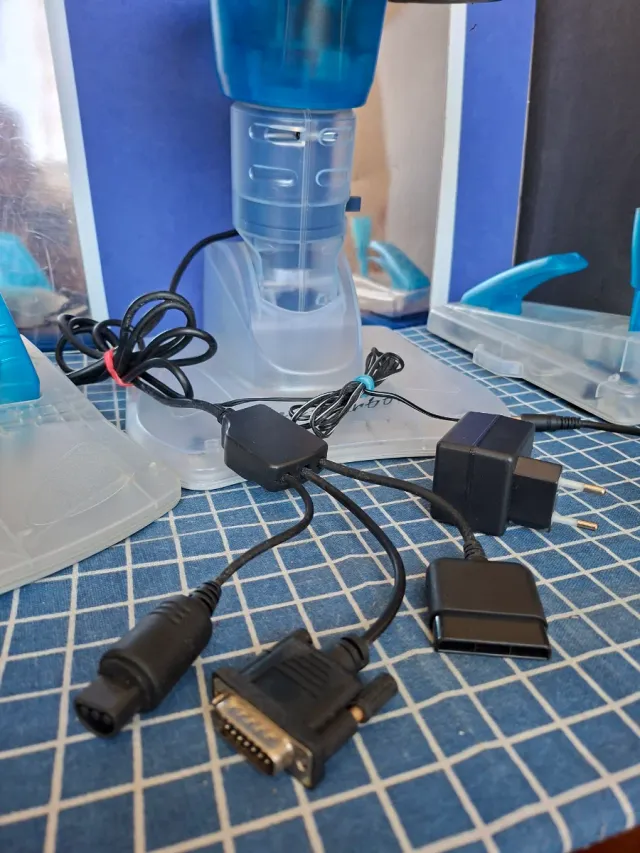 N64/PS2/PS1 VOLANTE +PEDALES +CAMBIO CON FRENO