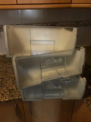Cassetti e accessori per frigoriferi
