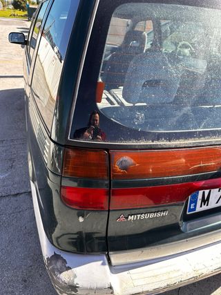 Despiece Mitsubishi Space Wagon GLXi