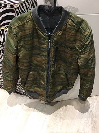 Cazadora Bomber Reversible Pull&Bear Talla M