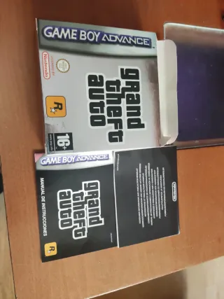 Caja Grand Theft Auto Game Boy Advance