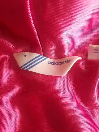 M Chaqueta Adidas Chile 62 Negra y Rosa/Fucsia 