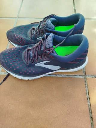 Zapatillas Brooks Running.