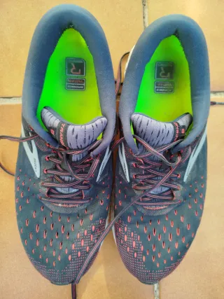 Zapatillas Brooks Running.