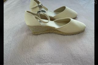 Zapatos esparto cuña beige