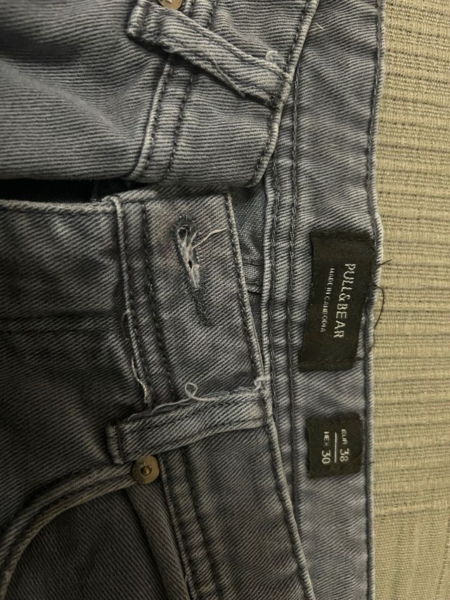 Pantalones cortos grises hombre