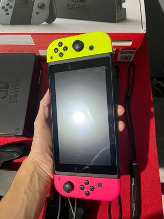Nintendo Switch con accessori