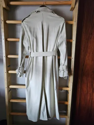 Gabardina Zara polipiel larga