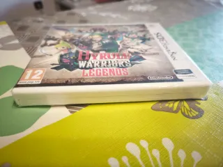 #PRECINTADO# Hyrule Warriors Legends 🇪🇸