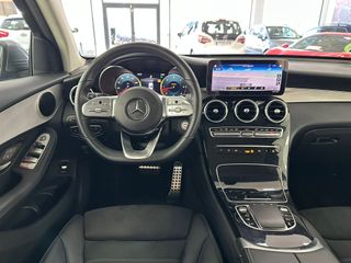 MERCEDES GLC 220D 4MATIC 194CV AMG 9G-TRONIC