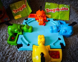 Juego Tragabolas Hasbro