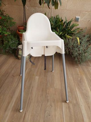 Trona IKEA blanca patas desmontables