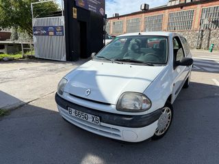 RENAULT CLIO TAN SOLO 87.000MIL KLM