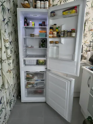 Nevera Combi IKEA Blanca
