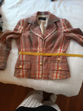 Chaqueta Purificación García cuadros