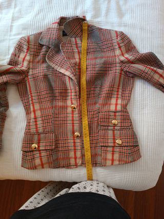 Chaqueta Purificación García cuadros