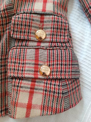 Chaqueta Purificación García cuadros