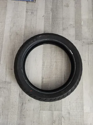 Neumático 120/70 ZR 17 USADO 
METZELER 