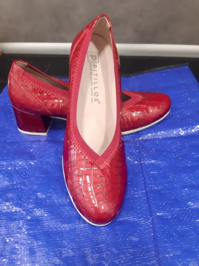 Zapatos Pitillos rojos