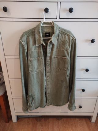 Sobrecamisa vaquera  verde del Zara