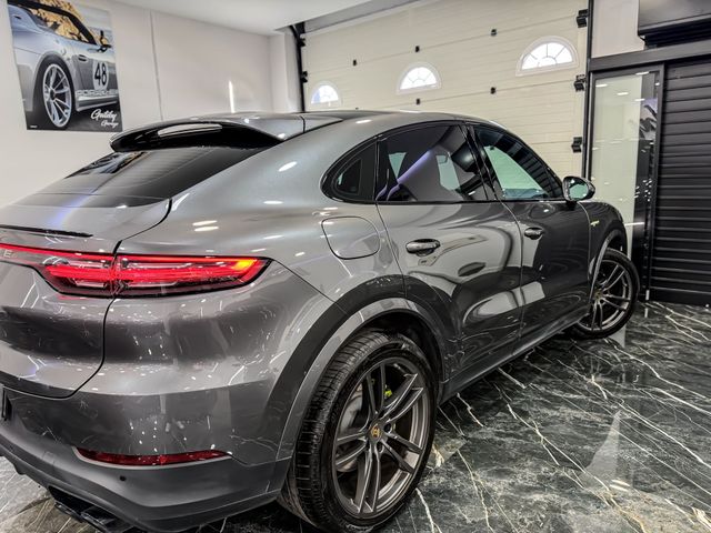 Porsche Cayenne  COUPE EHYBRID 