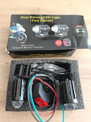 Mini Faros LED Moto , patinete  , etc(2 Piezas)