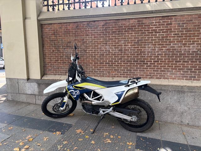 Husqvarna 701 Enduro