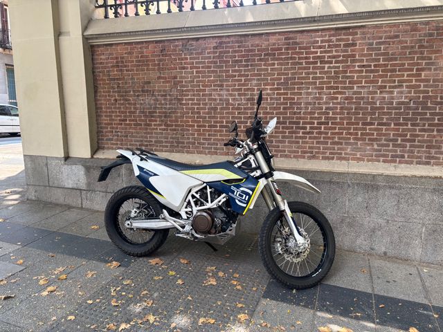 Husqvarna 701 Enduro