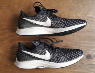 Zapatillas Nike Pegasus 35 Negras/Gris/Blanco