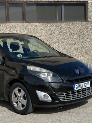 RENAULT GRAND SCENIC 7 PLAZAS