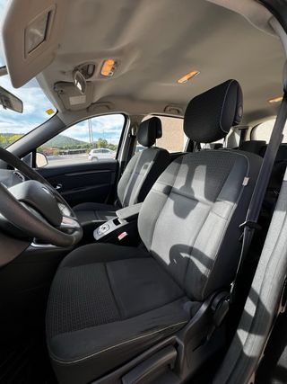 RENAULT GRAND SCENIC 7 PLAZAS