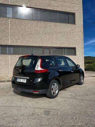 RENAULT GRAND SCENIC 7 PLAZAS