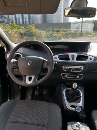 RENAULT GRAND SCENIC 7 PLAZAS