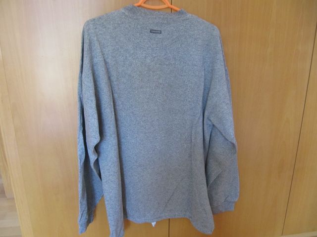 Sudadera Think Pink Gris Talla M