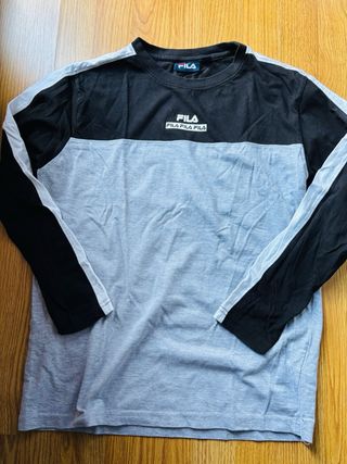 Sudadera y Camiseta Fila Gris y Negra
