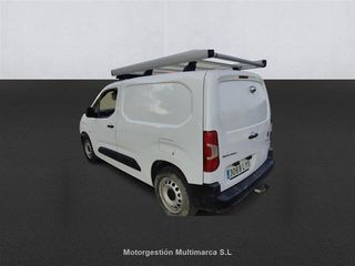 Renting - CITROEN BERLINGO Talla M BlueHDi