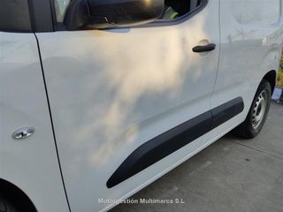 Renting - CITROEN BERLINGO Talla M BlueHDi