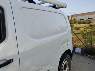 Renting - CITROEN BERLINGO Talla M BlueHDi