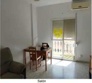 Se vende piso con azotea y vistas