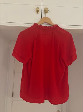Blusa Simorra Roja con Volantes