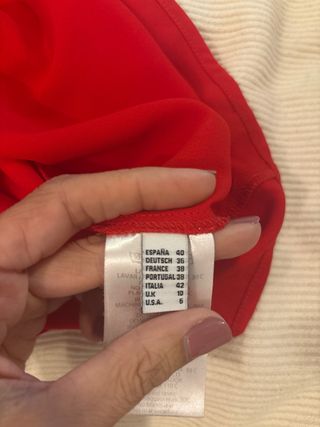 Blusa Simorra Roja con Volantes