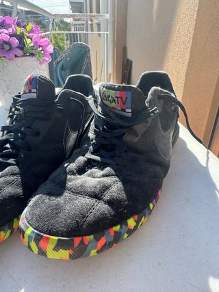 Zapatilla Nike Futsal Negra Joga TV